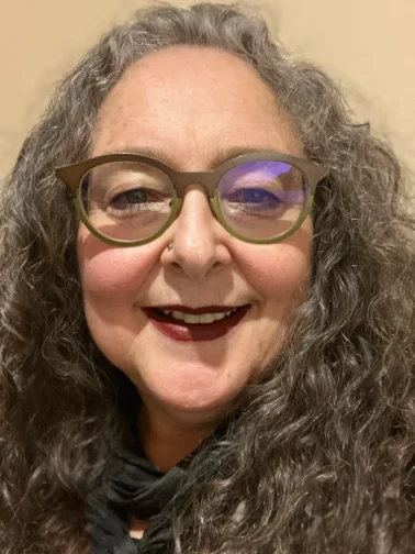 Eileen J Roden